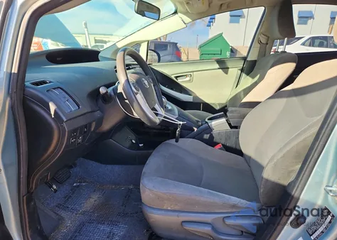 2012 Toyota Prius z USA, uszkodzony, nr VIN JTDKN3DU0C5424634